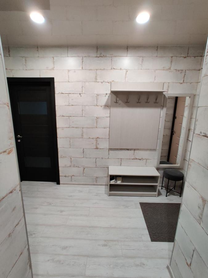 Apartamento Yarovytsya Vip In The Center Lutsʼk Exterior foto